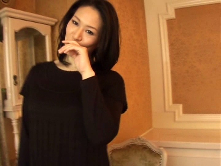 ZHT-025 パート 1 - 30 分