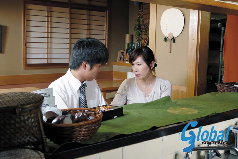 MOM-020 Bagian 3 - 60 minit