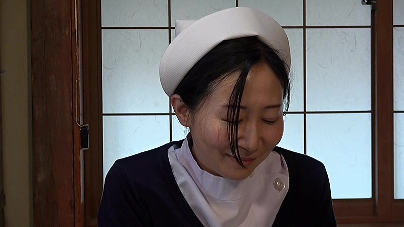 昭和猥褻官能ドラマ 33年ぶりの再会に欲情した五十路女の陰部 五十路看護婦は飢えた患者に… - Image 12