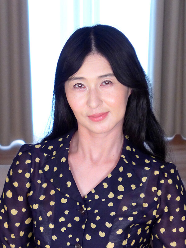 熟妻ドラマ 不動産屋のオッサンに恥部を吸われる清楚妻 夫の同級生は欲情する奥さんの小便浴びまくる! 画像9