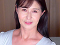 熟女 濡れ滴る午後 体が疼いてどうしようもない女は夫の兄を誘惑し… ベッドマットを運んでくれたオッサンにお尻の穴を舐めまくられ… サンプル画像