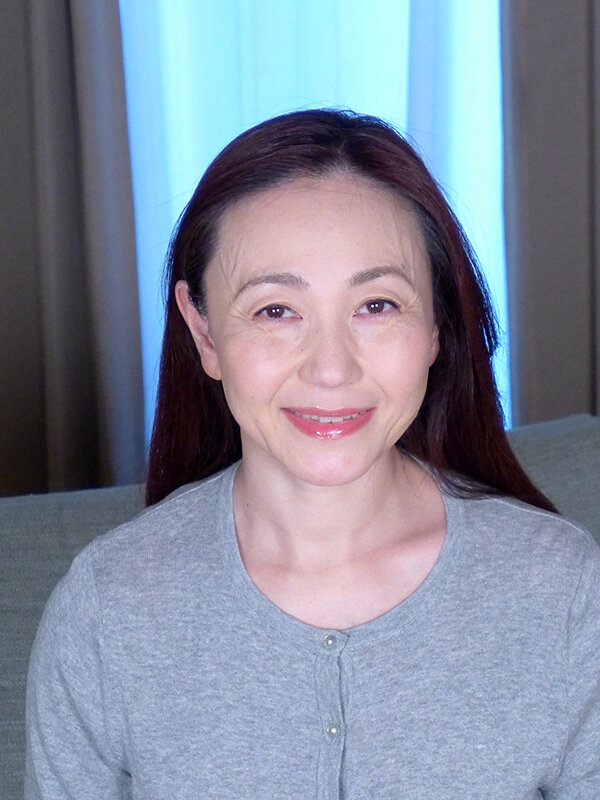 熟女 濡れ滴る午後 体が疼いてどうしようもない女は夫の兄を誘惑し… ベッドマットを運んでくれたオッサンにお尻の穴を舐めまくられ… 画像2