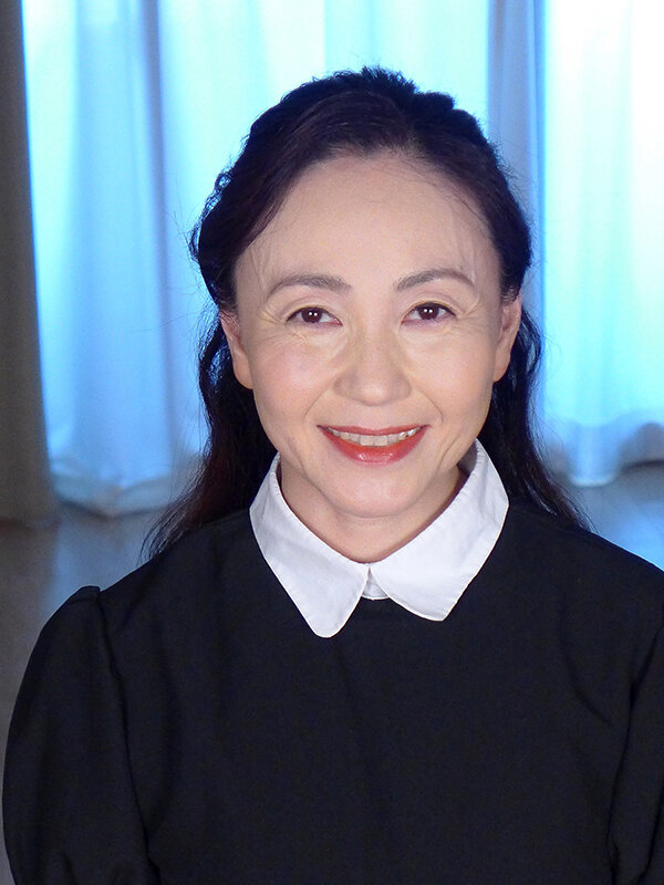 熟妻ドラマ メイドの人妻はお金のためご主人様に恥部を晒して… 弟の嫁の毛深いワレメに中出しする兄 画像9