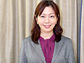 淫らな格好で濡れる熟女 選りすぐり12人4時間 恥辱の秘め事