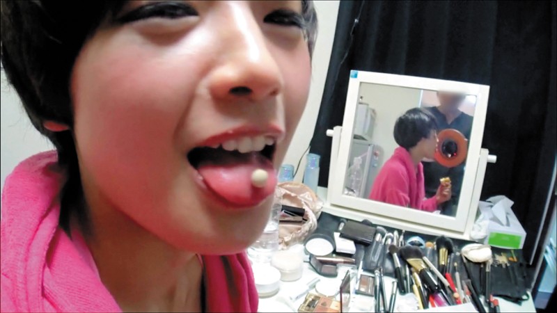 XRW-209 Bagian 1 - 30 minit