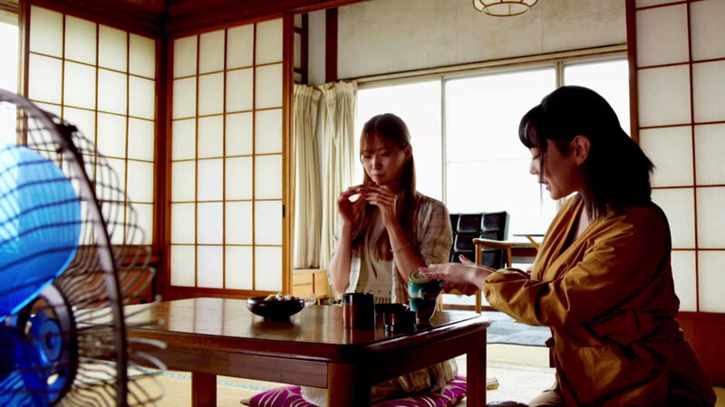 美乳若妻と巨乳女将 蕩けるお宿 画像14