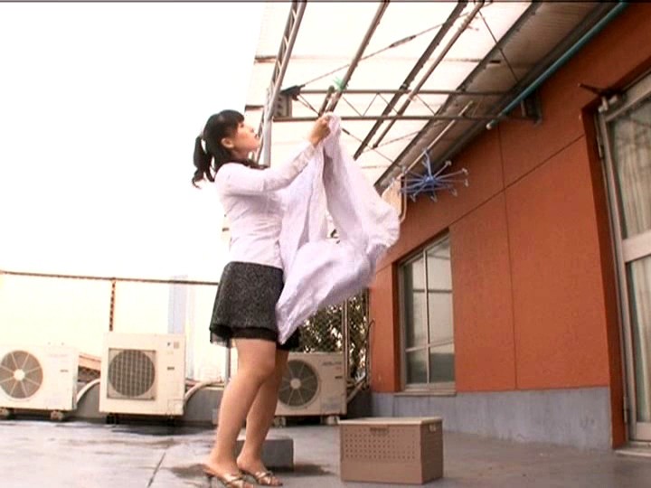 MOMJ-084 第 1 部分 - 30 分钟