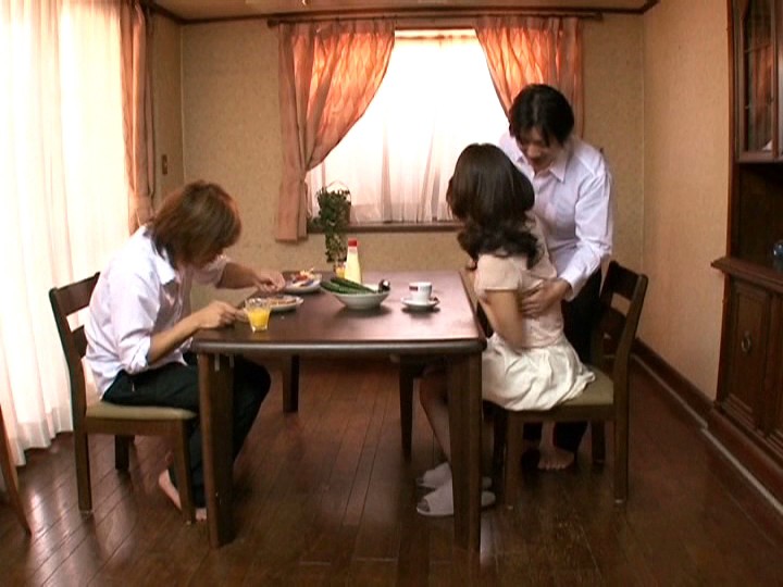 SPRD-374 第 1 部分 - 30 分钟