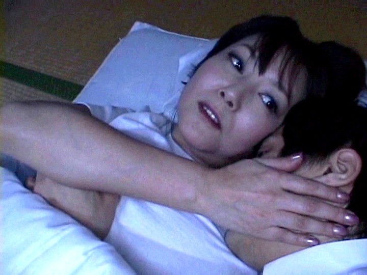 SPRD-375 第 17 部分 - 126 分钟