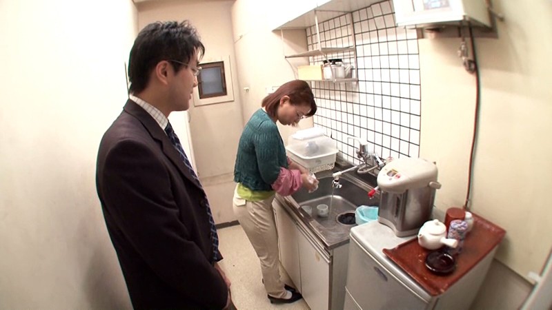 SPRD-484 第 1 部分 - 30 分钟