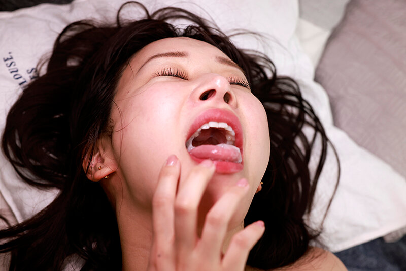 【レスられ奥さん】旦那からレスられ続けた兄嫁が3年ぶりのSEXで性欲爆発 芦名ほのか 画像9