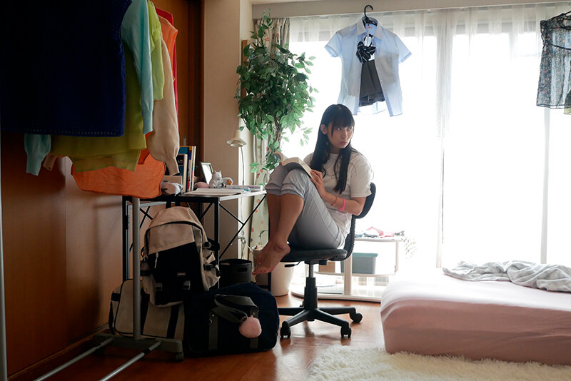 隣に住む女子校生が毎回精子を飲みにきます。 画像2