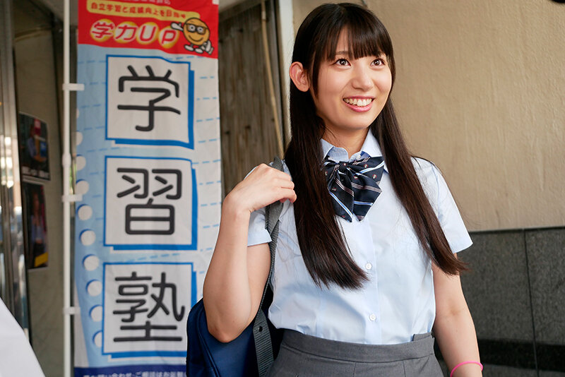 隣に住む女子校生が毎回精子を飲みにきます。 画像5