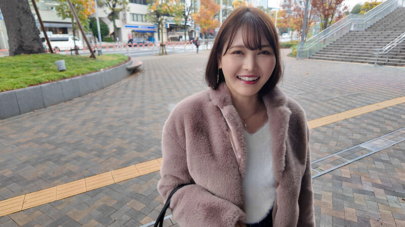 なま飲みっ子 ハーフ顔の美人さんは精子ごっくん好き!見た目とは逆にM気質「口と穴を貸すから精子飲ませて」 化粧品メーカー勤務 美容部員 つかささん24歳 藤野つかさ 画像1