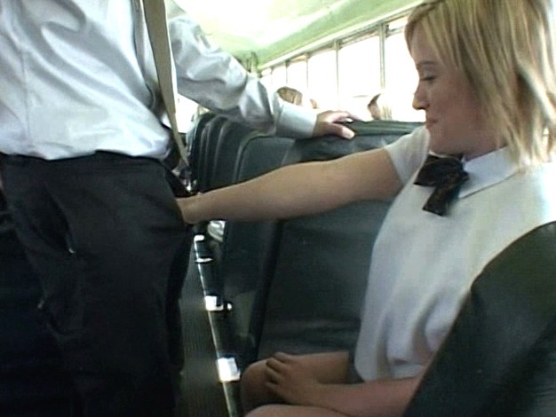 DANDY-047 第 9 部分 - 70 分钟