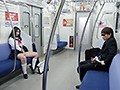 サンプル画像10 - 最終電車で痴女とまさかの2人きり！J○Ver向かいの座席でパンチラしてくる小悪魔女子○生の誘惑で勃起したらヤられた