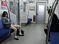 サンプル画像2 - 最終電車で痴女とまさかの2人きり！J○Ver向かいの座席でパンチラしてくる小悪魔女子○生の誘惑で勃起したらヤられた