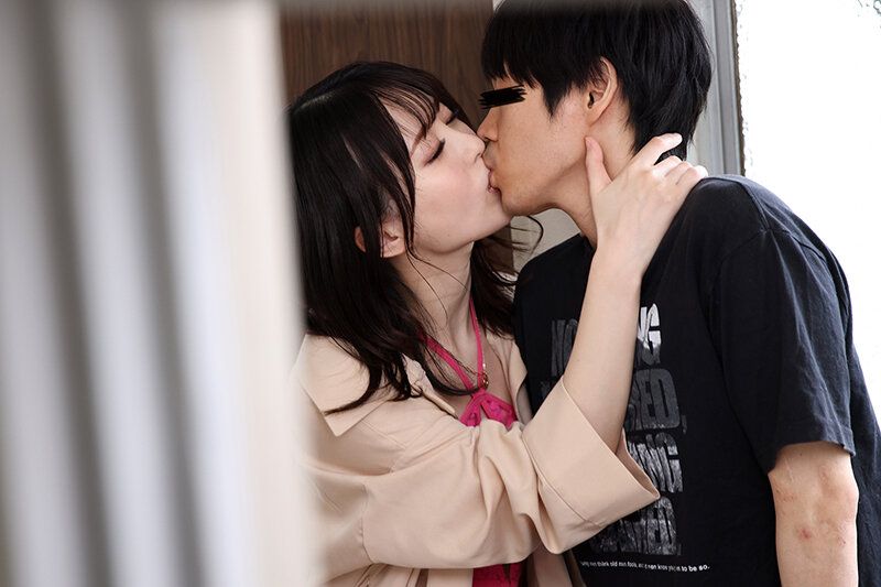 即ヤリ専門!入室5秒で唾液たっぷりのベロちゅうで悩める絶倫M男君をビンビンにさせる小悪魔ギャル 天馬ゆい 20歳 画像4