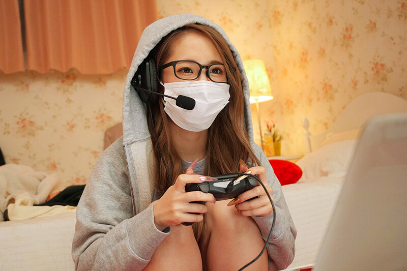 オンラインゲームで出会った子が地味女子だと思って会ったらまさかのビッチギャル！！誘われた個室居酒屋でハメながら焦らされ続け我慢できずに暴発したら何度も強●中出しさせられた VOL.1＆VOL.2 画像13