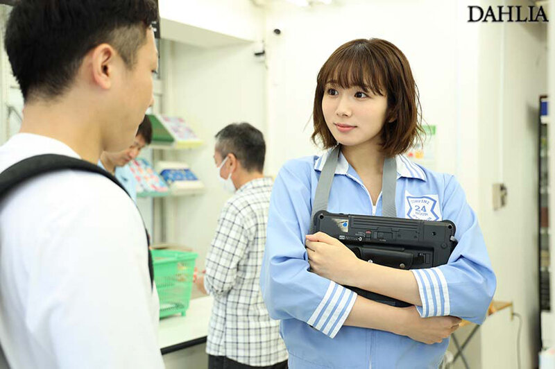 DLDSS-051 第 1 部分 - 30 分钟