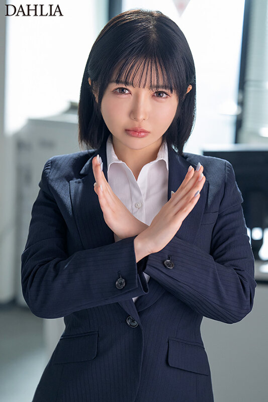 退職代行の実績No1の善場さんが、ブラック企業から罵倒されまくり号泣失禁お漏らしピストンで涙目でチ○ポ懇願することになりました。 善場まみ