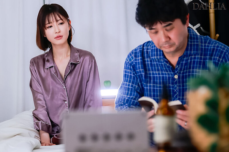 こんなおばさんでもナマでしてくれますか？ 角奈保 サンプル