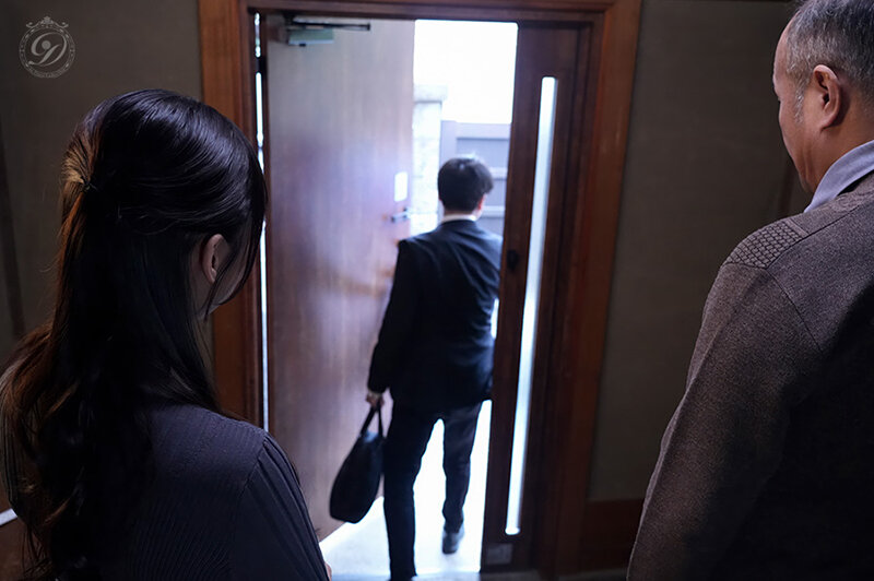 夫が出社して帰宅する定時9時から18時まで…義父と’孫作り’の中出しSEXに励んでいます―。 与田りん サンプル