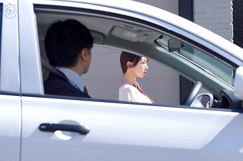 営業ルートでいつも見かける人妻と勤務時間サンプル画像1