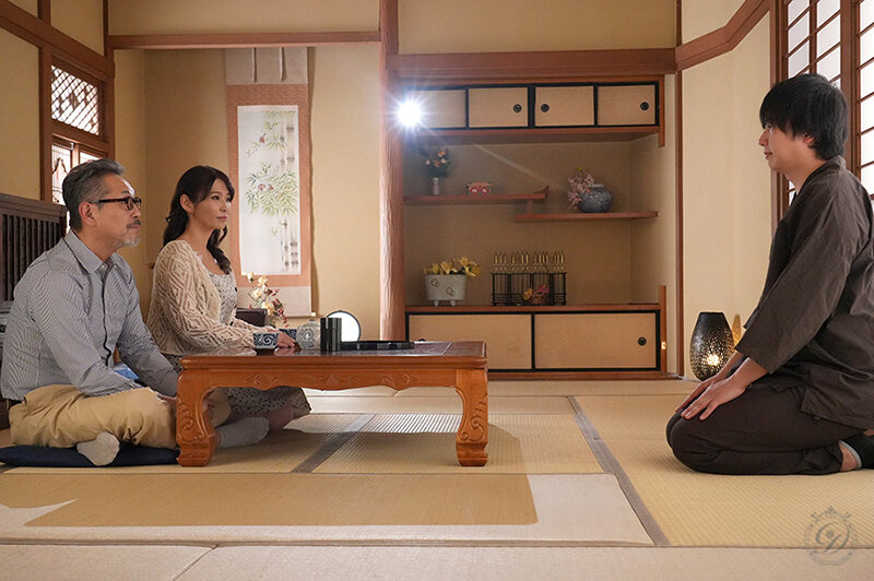 「いくら名湯だからって…。」妻が温泉に行サンプル画像1