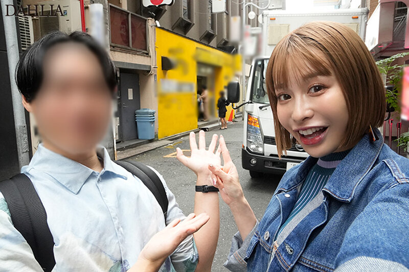 素人、密室1vs1、ドキュメント解禁。DAHLIA専属Hカップ巨乳AV女優をレンタル貸ししちゃいました♪デビュー2周年記念企画スペシャル!!!! 入田真綾 画像1