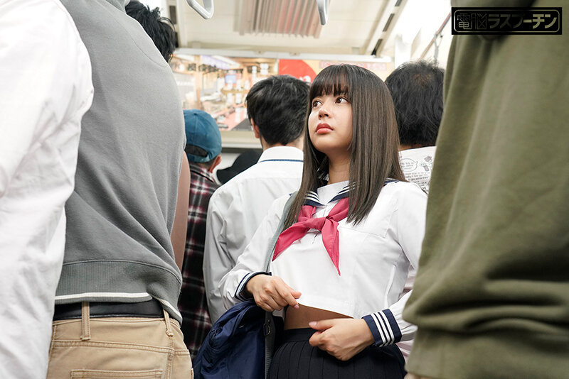 サンプル-満員電車で羽交い絞めにされセーラー服の下から見えた乳首を強●開発される爆乳女子○生 夕美しおん