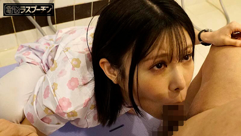 現代社会の闇を告発！セクハラさせ放題！あまりの忙しさに即ハメOKの老人介護施設 百合良 サンプル画像 13
