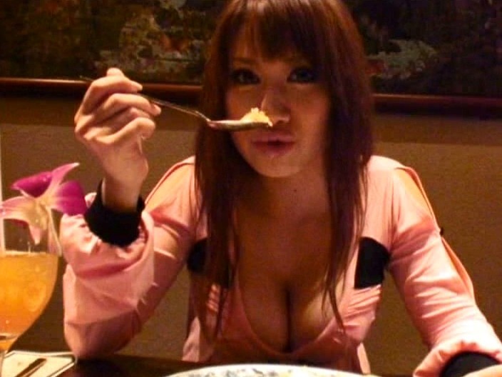 DVDES-175 第 8 部分 - 72 分钟