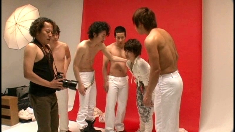 DVDES-409 第 1 部分 - 30 分钟