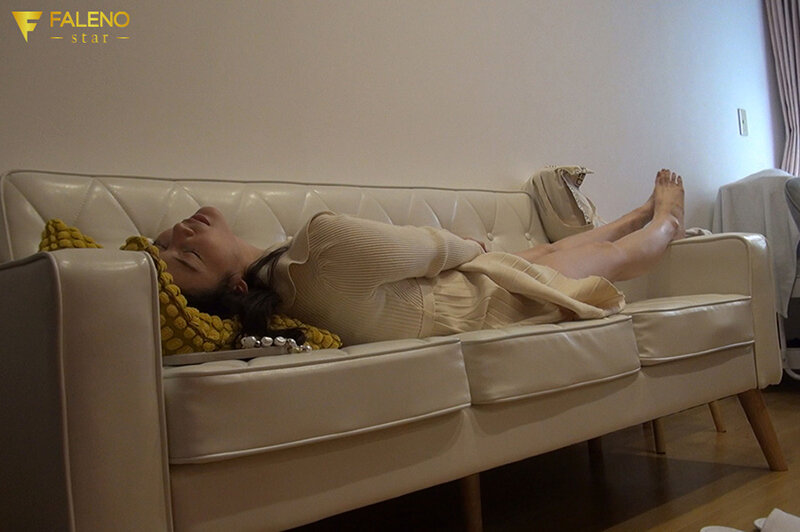 インジャン古河プレゼンツ 大人のエンターテイメント 吉高寧々の本当のオナニーを見てみたい 吉高寧々 画像10