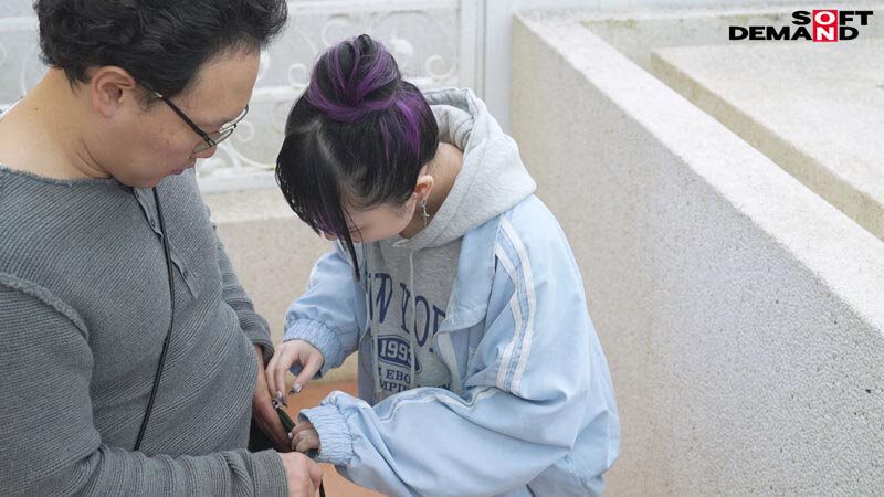こんな顔してえっっっぐいアクメするほどデカチン狂でした。総fw60万人の台湾美少女が、デカチン日本代表3名と乱れ逝き！ 小さいマ●コの膣穴いっぱいにチ○ポが入り込む激ピストンにも、感謝が止まらない！！ 大絶頂‘謝謝セックス’ 齋齋いつき 画像16