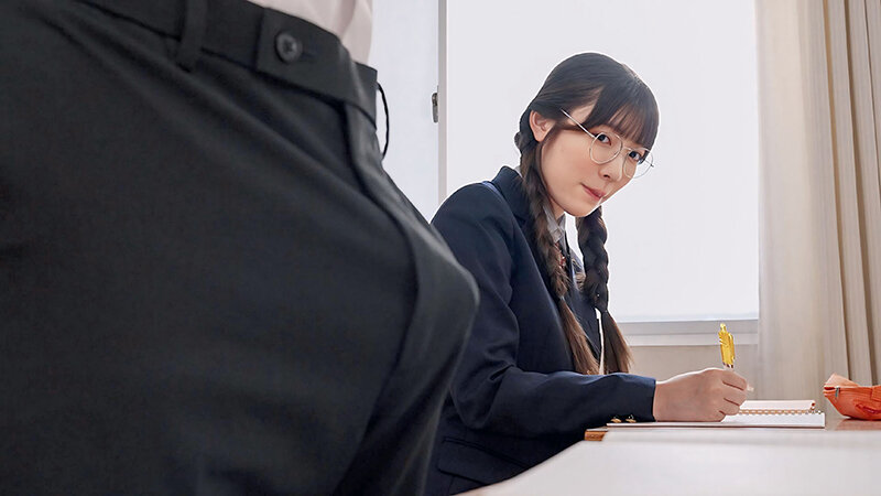 マワされ願望！脱いだら凄いクラスの地味な人見知りJ系は乱交にどハマり！笑顔で全員にハメ倒される変態娘 浦上ひのり サンプル