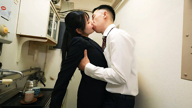 ズボラ界隈社畜ちゃん ブラック企業の深夜残業で会社に寝泊まり労働ザーメン搾取！ストレス解消の目覚ましセックスが毎朝のルーティーンになりました 佐藤愛瑠 サンプル