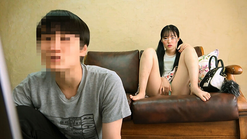 〜幼馴染とAV鑑賞〜女だってAV見てたら興奮して自然と股間に手が伸びる!?バレないようにオナニーしながら体をすり寄せ急接近!!! 画像11