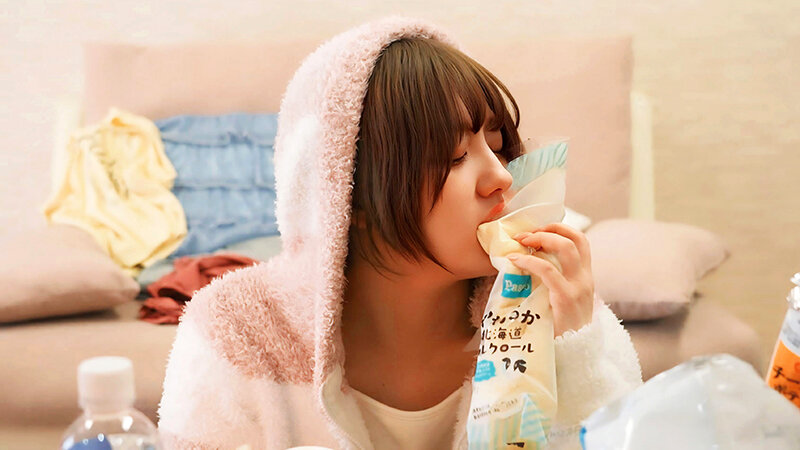 お隣さんはオナホです。ち〇ぽ借りにきてマ〇コで返す義理堅いメンヘラペットをボクは飼育しています。 小鈴みかん サンプル画像 5