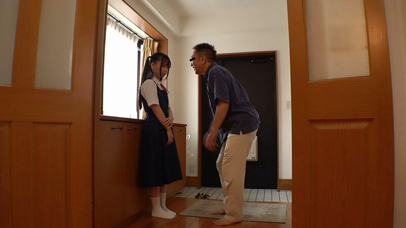 母が蒸発し悲惨な家庭で取り残された無垢な娘は生活保護受給の義理父に処女を奪われ金の為に自宅売春を●●されていた全記録 ひなちゃん 南日菜乃 画像6