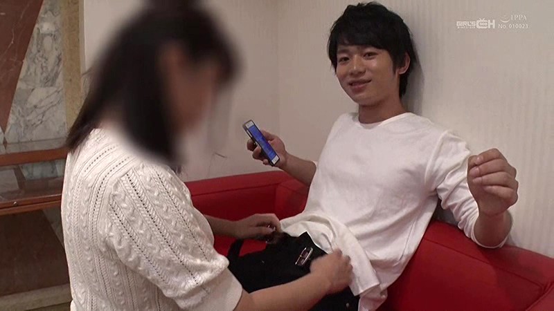 GRCH-02823 パート 2 - 32 分