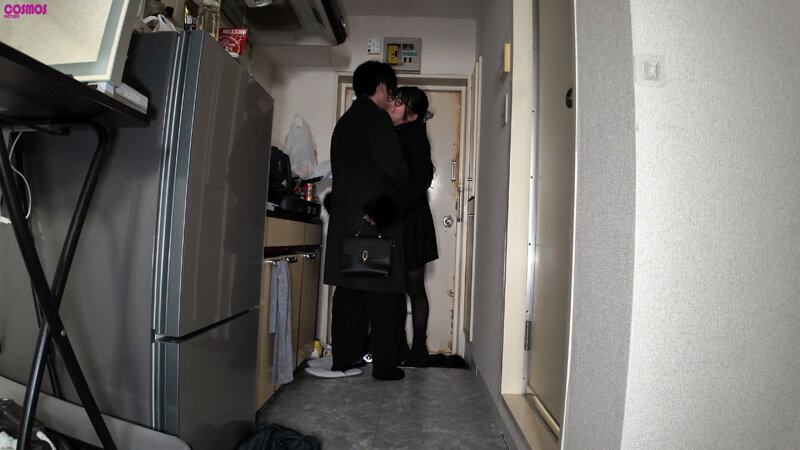 もの凄い性欲!仕事と子育てでオナニーする暇もないシングルマザーと中出しSEX みき 28歳 画像10