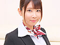 航空会社勤務の現職キャビンアテンダントさん女性経験無しのシャイな童貞の悩みを解決してもらえませんか？フル勃起した童貞チ○ポにフライト帰りでムラムラしてるCAさんが赤面発情！？ サンプル画像9