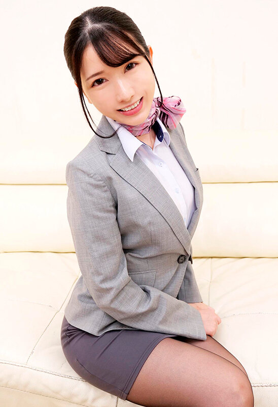 黒パンスト美脚CA限定！固定型リモコンローターONのまま黒パンスト足コキでイカせ対決 自分より先にイカせられたら高額賞金ゲット！失敗したら絶倫巨根と生ハメ中出し罰ゲームアクシデントが待っている！_7