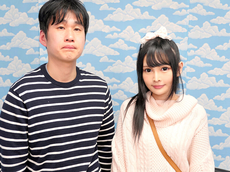 ラップ1枚被せて友達と素股してくれませんか?と偽り溶けるラップを仕込んでウブなお嬢さんに生ハメ、中出しさせちゃいました! 跡美しゅり 画像1