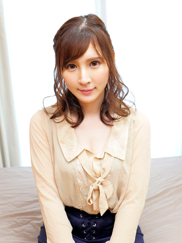 経験豊富な優しい素人人妻が最高の童貞筆おろし 皆瀬杏樹 画像1