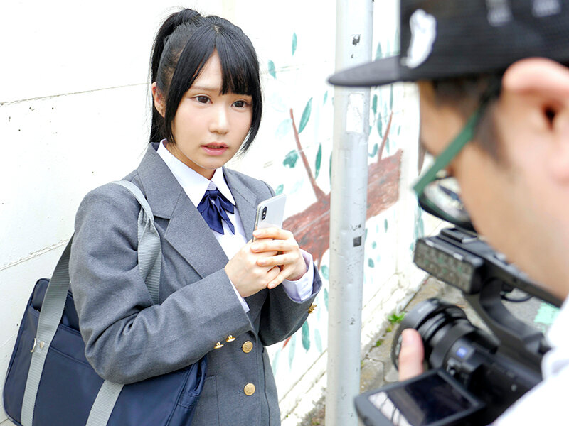 学校帰りの女子校生が水着に着替えて参加！ヌルヌル泡泡ソープ体験 NIMO 画像1