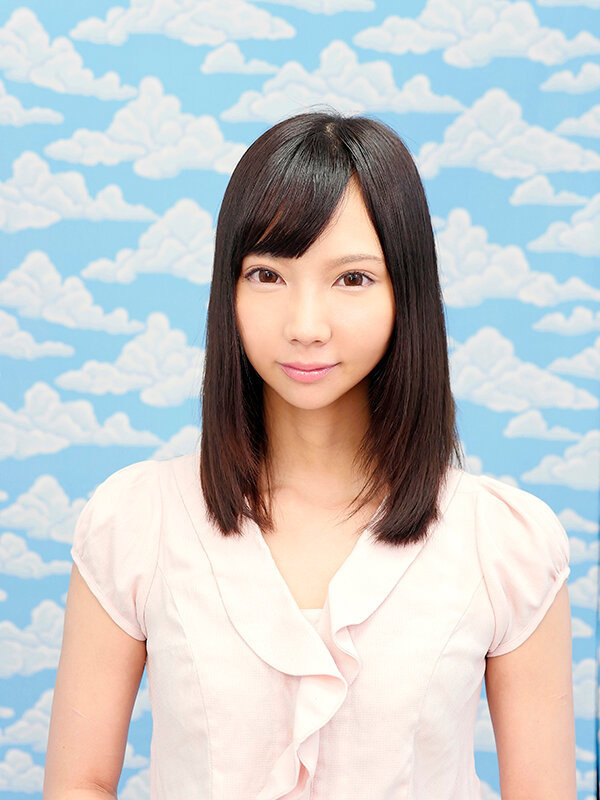 素人お嬢さん ラップ1枚隔ててお友達と素股体験して発射できたら賞金GET！！ あけみみう