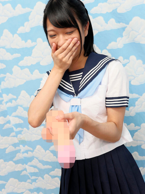 代々木で見つけた優しい女子校生に18cmメガチ○ポを素股してもらったらこんなヤラしい事になりました。 渚ひまわり